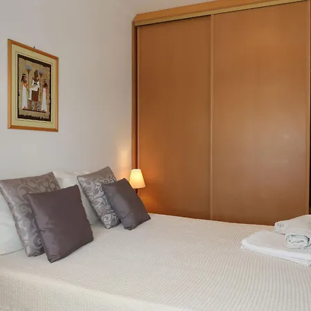 Quinta Girassol-5 By Interhome